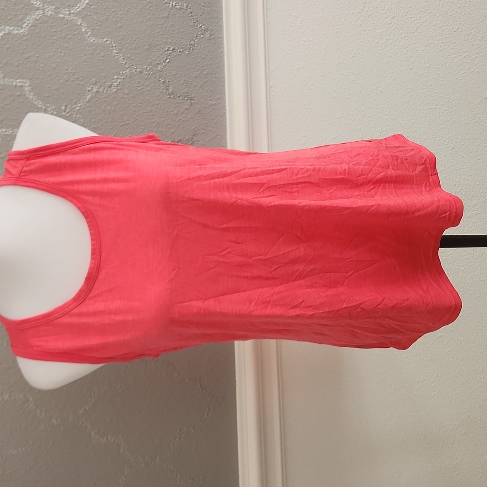 RBX Women's‎ Coral Pink Sleeveless Top
